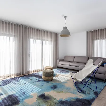 And The Sea Ξενοδοχείο με διαμερίσματα 4*