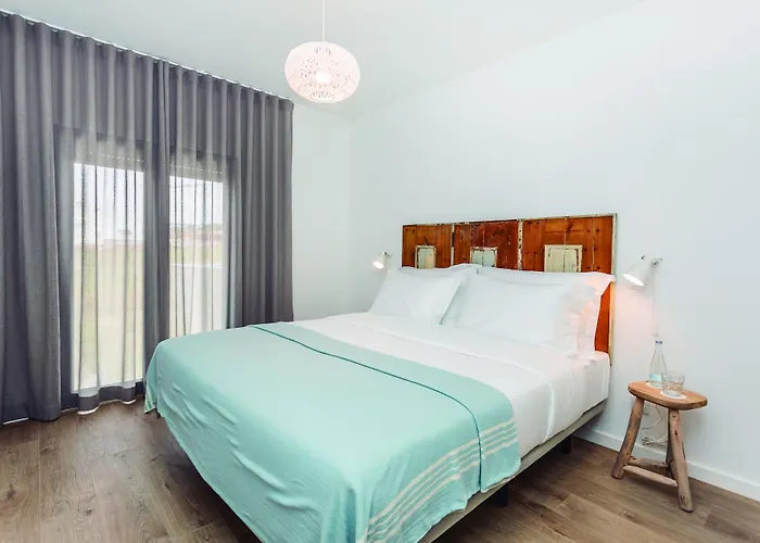 And The Sea Aparthotel Ericeira