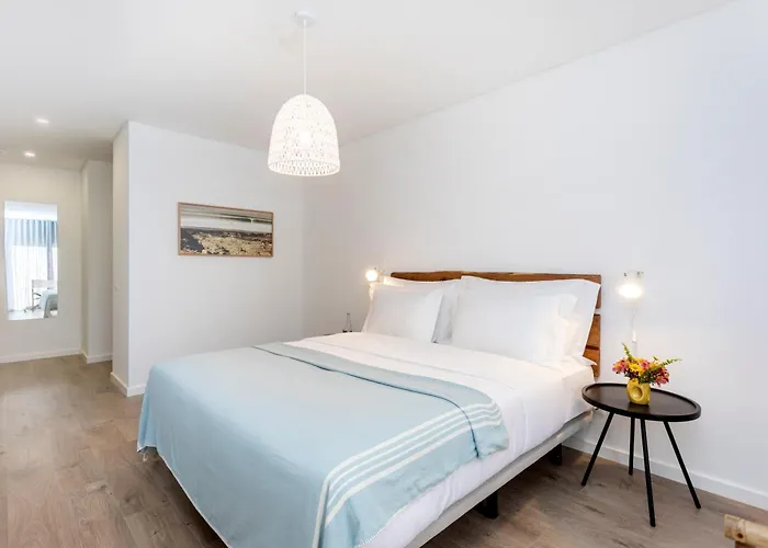Aparthotel And The Sea Ericeira