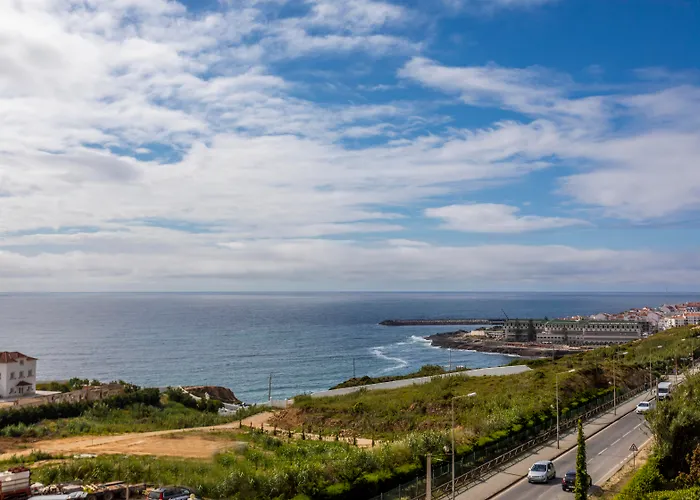 And The Sea Aparthotel 4*