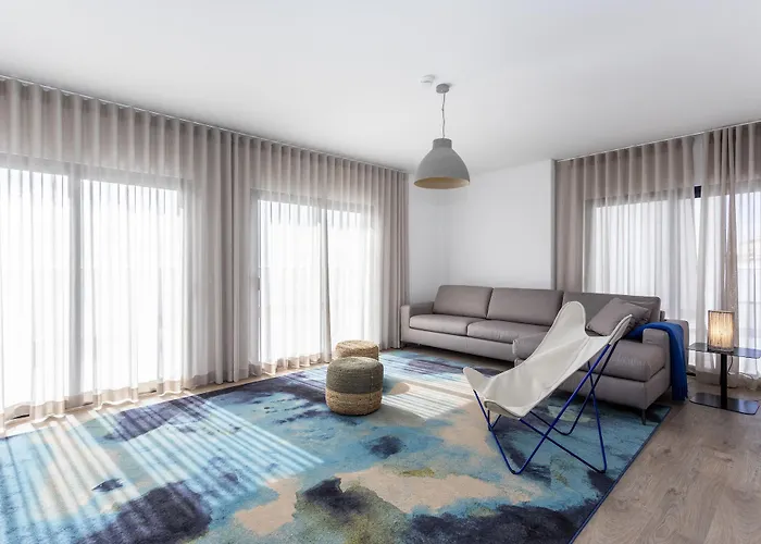 And The Sea Aparthotel 4*
